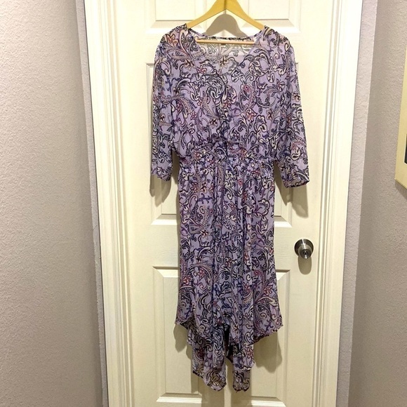 Beautiful Silky Flowy EST. 1946 Dress Size XL - Picture 1 of 4